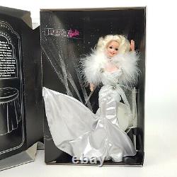 Barbie Silver Screen Collectors Edition FAO Schwarz Fifth Avenue 11652 Mattel