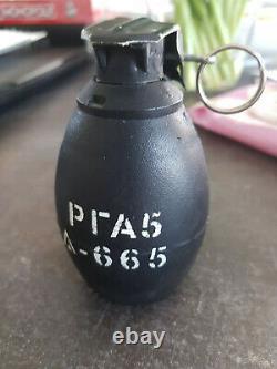 Extremely Rare! James Bond The World Is Not Enough Original Screen Used Grenade