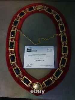 Extremely Rare! The Order Original Screen Used Big President Necklace Movie Prop