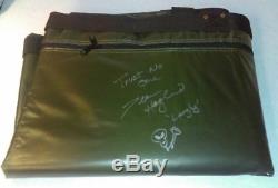 Extremely Rare! The X Files Screen Used Prop Militairy Alien Body Bag Signed