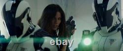 Kate Beckinsale Total Recall / Movie Screen Used/Worn Machine Gun Props / COA