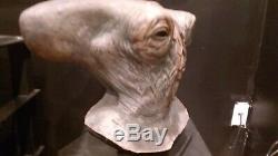 Rare Screen-used Babylon 5 Alien mask Amazing Design