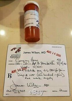 TV SHOW HOUSE M. D. SCREEN USED PROP! DR. HOUSE'S PILL BOTTLES and BALL with COA