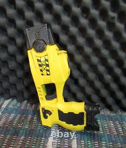 Thor The Dark World, Screen Used Taser Gun Prop From Ether Scenes Escape